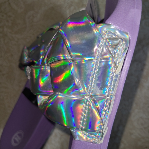 WONDER NATION Girls Iridescent Braid Slide Sandals - Picture 4 of 8